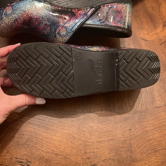 Dansko clog closed back 37 7 multicolored patent - Picture 7 of 9